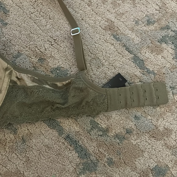 Natori 721154 Bliss Perfection Comfort Contour Underwire Bra Camo green 32C - Picture 4 of 12